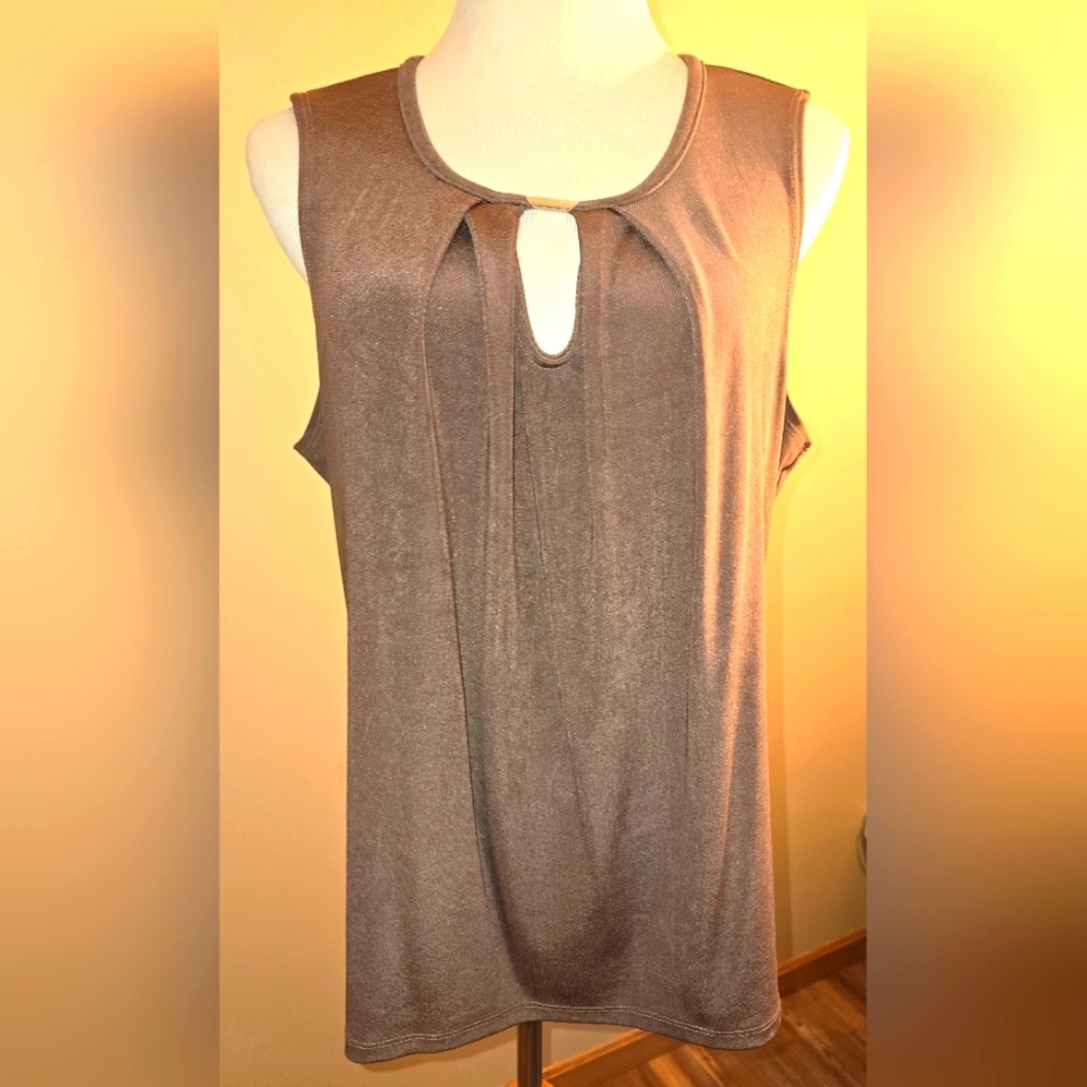 Dana Buchman TRAVEL ANYWHERE Collection Sleeveless Blouse Brown XL